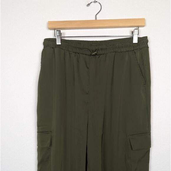 BAILEY 44 Green Lightweight Satin Cargo Jogger Size M - Picture 4 of 7